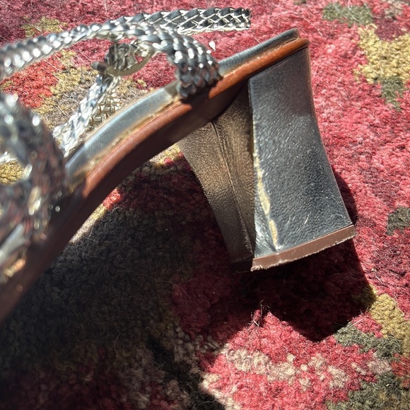 Vintage Silver leather heels - Picture 6 of 6